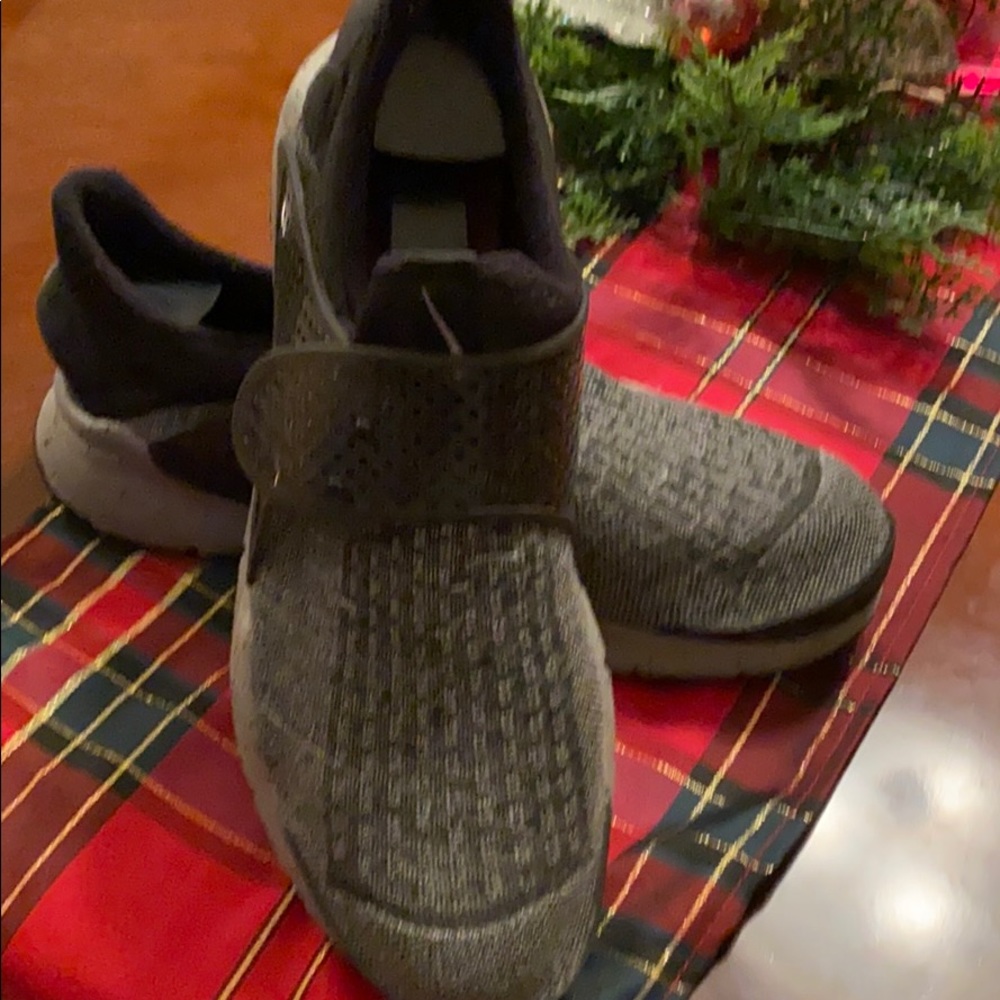 Men’s Nike sock racer training shoe